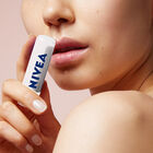Labial Nivea Lip Care Med Protect - Tubo 4,8 G, , large image number null